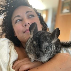 Meet your Posher, Elizabeth